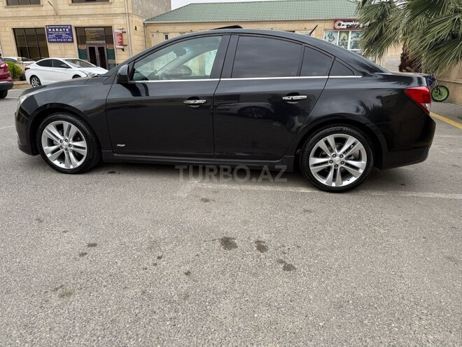 Chevrolet Cruze 2011, 243,743 km - 1.4 l - Bakı