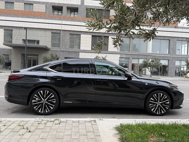 Lexus ES 300h 2021, 139,500 km - 2.5 л - Bakı