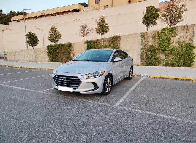 Hyundai Elantra 2018, 186,684 km - 2.0 л - Bakı