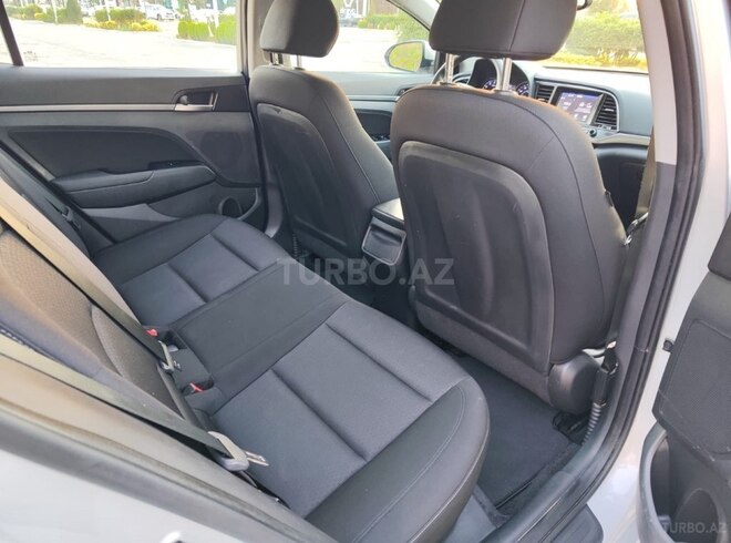 Hyundai Elantra 2018, 186,684 km - 2.0 л - Bakı