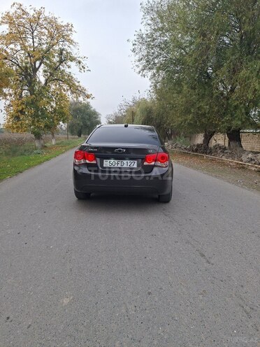 Chevrolet Cruze 2015, 293,000 km - 1.4 л - Salyan