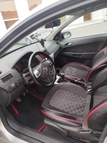 Opel Astra 2009, 203,279 km - 1.4 l - Bakı