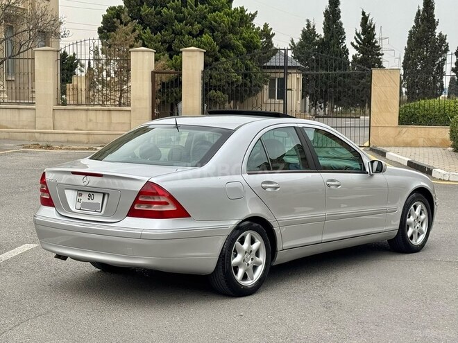Mercedes C 240 2000, 249,358 km - 2.6 l - Sumqayıt