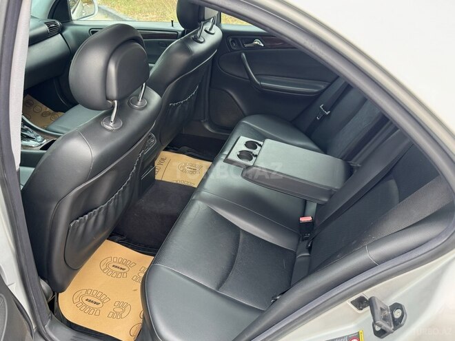 Mercedes C 240 2000, 249,358 km - 2.6 l - Sumqayıt