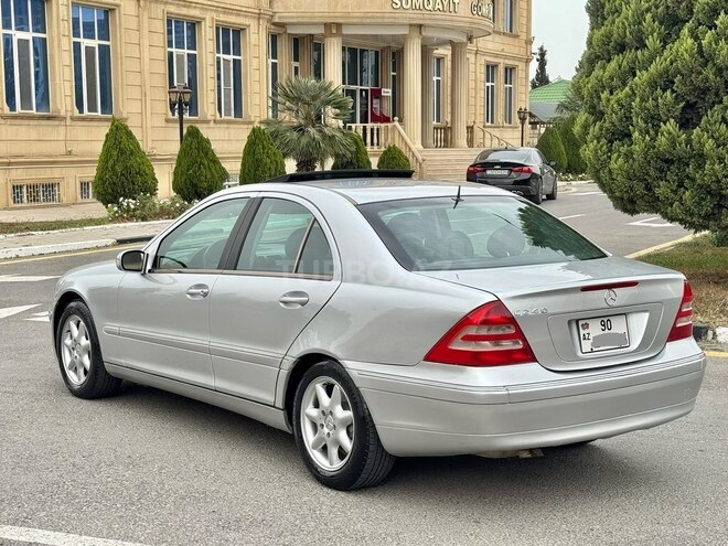 Mercedes C 240 2000, 249,358 km - 2.6 l - Sumqayıt