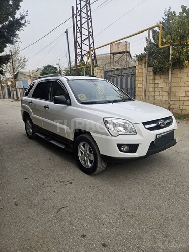 Kia Sportage 2009, 107,000 km - 2.0 l - Bakı