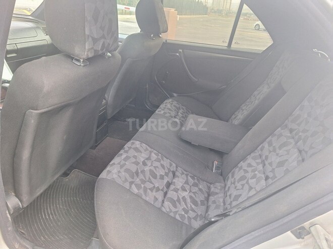 Mercedes C 220 1999, 353,500 km - 2.2 l - Bakı