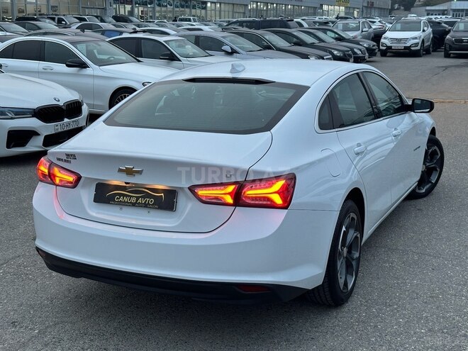 Chevrolet Malibu-5