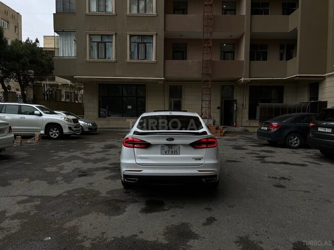 Ford Fusion (North America) 2019, 125,000 km - 2.0 l - Bakı