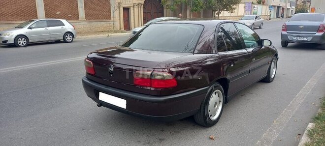 Opel Omega 1995, 280,000 km - 2.0 l - Bakı