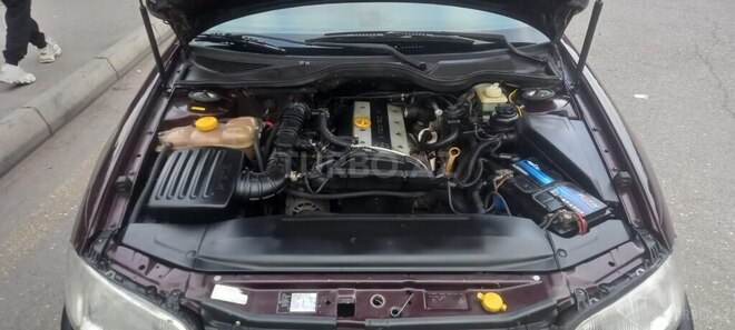 Opel Omega 1995, 280,000 km - 2.0 l - Bakı