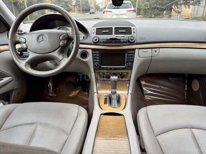 Mercedes E 350 4MATIC 2008, 214,700 km - 3.5 l - Bakı