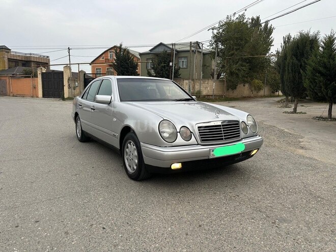 Mercedes E 240 1997, 357,123 km - 2.4 l - Bakı