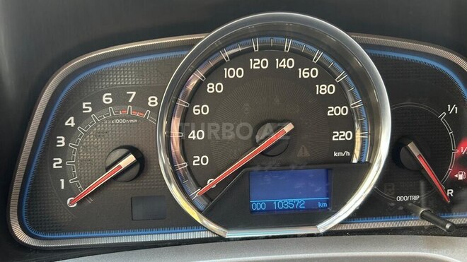 Toyota RAV4-21