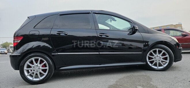 Mercedes B 170 2005, 165,000 km - 1.7 л - Sumqayıt
