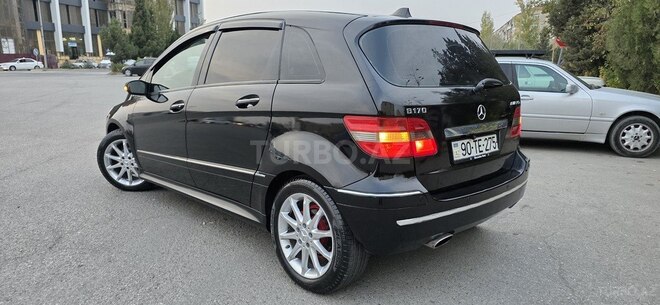 Mercedes B 170 2005, 165,000 km - 1.7 л - Sumqayıt