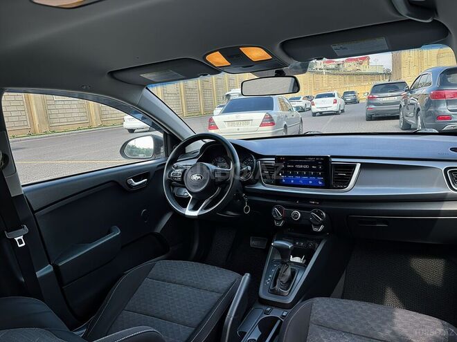 Kia Rio 2018, 86,000 km - 1.6 l - Bakı