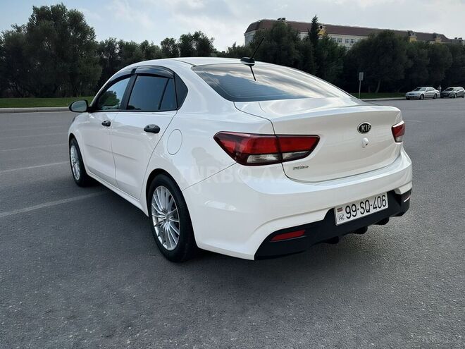Kia Rio 2018, 86,000 km - 1.6 l - Bakı