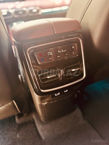JETOUR X70 PLUS-14