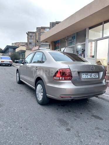 Volkswagen Polo 2018, 163,700 km - 1.6 l - Bakı