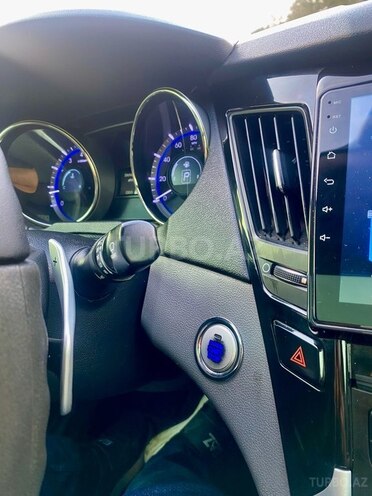 Hyundai Sonata 2013, 137,000 km - 2.0 l - Masallı