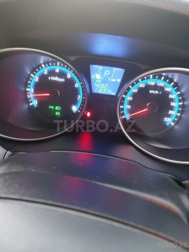 Hyundai ix35 2010, 118,374 km - 2.4 l - Bakı