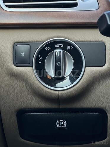 Mercedes CLS 350 2012, 103,000 km - 3.5 л - Bakı