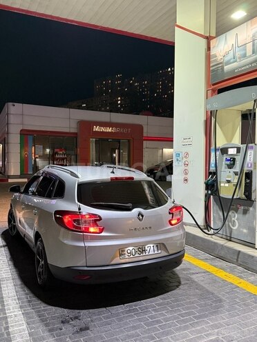 Renault Megane 2011, 410,000 km - 1.5 l - Bakı