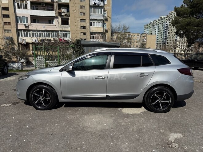 Renault Megane 2011, 410,000 km - 1.5 l - Bakı