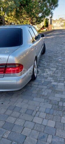 Mercedes E 220 2000, 616,000 km - 2.2 l - Lənkəran