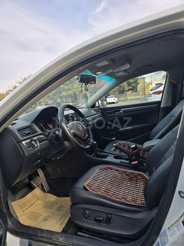 Volkswagen Passat 2016, 147,000 km - 1.8 l - Bakı
