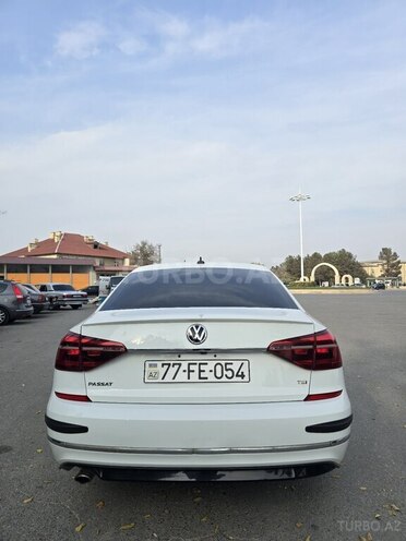 Volkswagen Passat 2016, 147,000 km - 1.8 l - Bakı