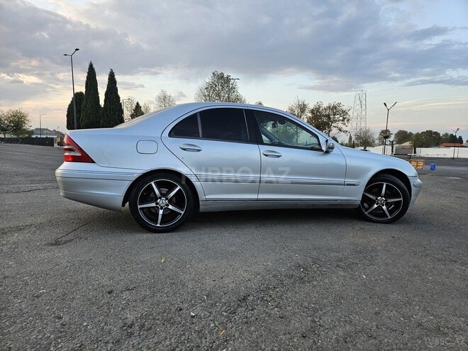 Mercedes C 200 2000, 416,000 km - 2.0 l - Gəncə