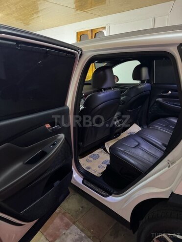 Hyundai Santa Fe-11