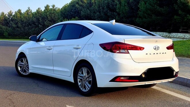 Hyundai Elantra 2019, 89,000 km - 2.0 л - Bakı