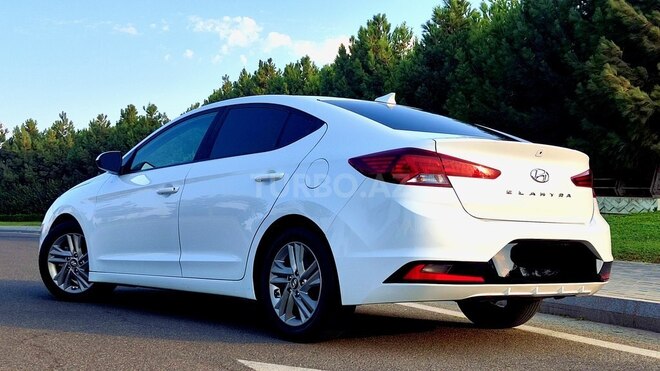 Hyundai Elantra 2019, 89,000 km - 2.0 л - Bakı
