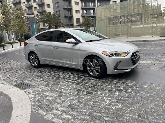 Hyundai Elantra 2016, 185,075 km - 2.0 l - Bakı