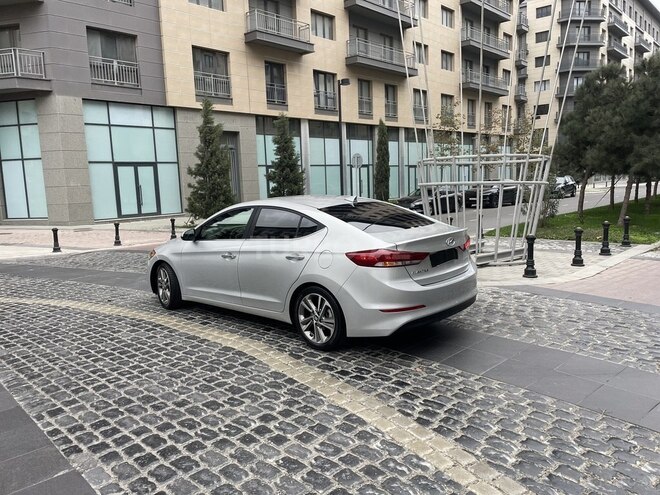 Hyundai Elantra 2016, 185,075 km - 2.0 l - Bakı