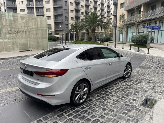 Hyundai Elantra 2016, 185,075 km - 2.0 l - Bakı