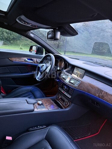 Mercedes CLS 350 2011, 190,000 km - 3.5 l - Zaqatala