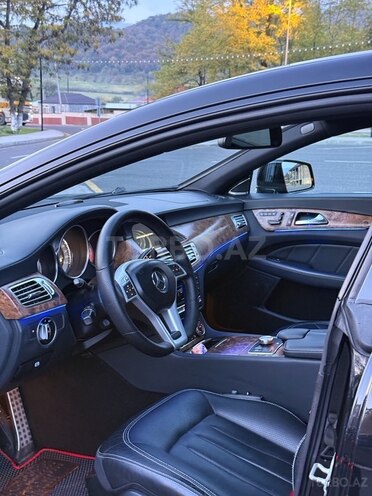 Mercedes CLS 350 2011, 190,000 km - 3.5 l - Zaqatala