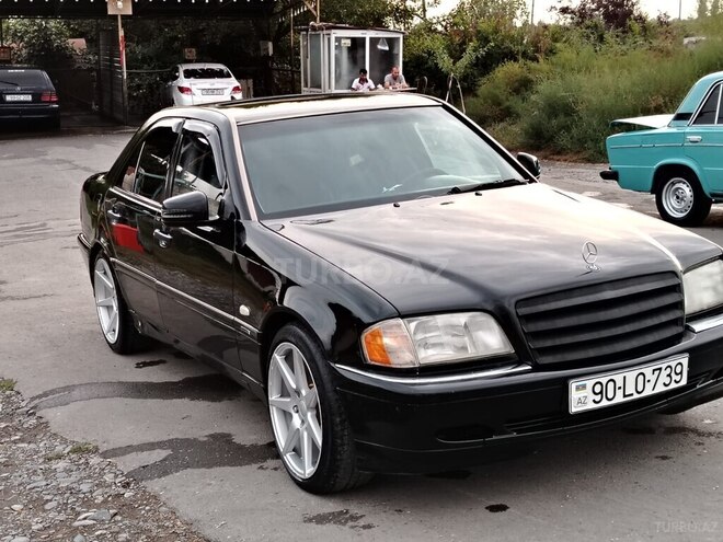 Mercedes C 220 1995, 250,000 km - 2.2 l - Bakı