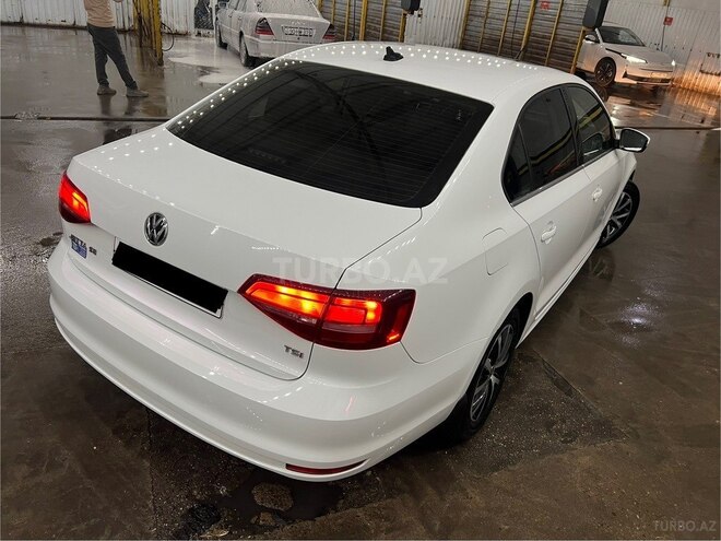 Volkswagen Jetta 2017, 92,500 km - 1.4 л - Bakı