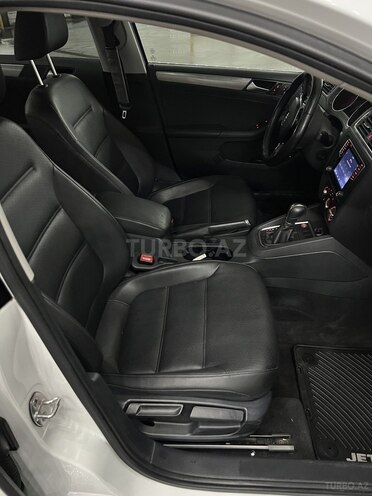 Volkswagen Jetta 2017, 92,500 km - 1.4 л - Bakı