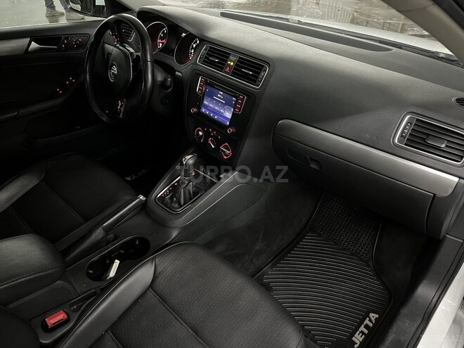 Volkswagen Jetta 2017, 92,500 km - 1.4 л - Bakı