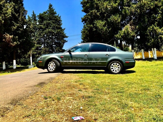 Volkswagen Passat 2001, 370,000 km - 1.8 l - Lənkəran