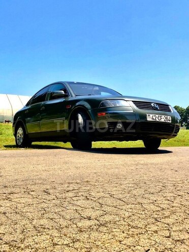 Volkswagen Passat 2001, 370,000 km - 1.8 l - Lənkəran