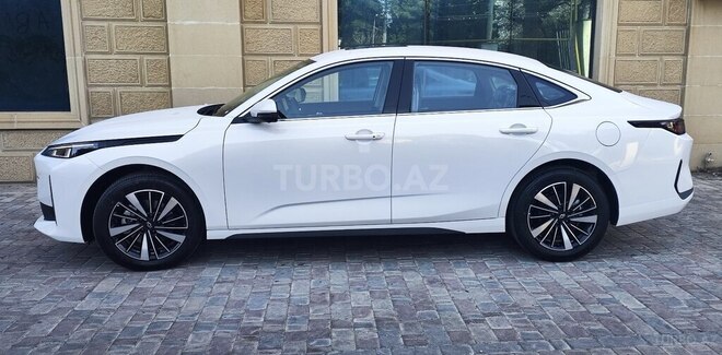 Changan Qiyuan A05 2025, 0 km - 1.5 l - Bakı