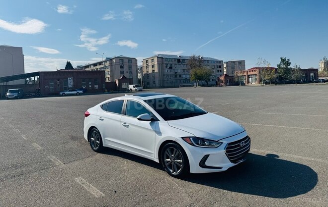 Hyundai Elantra 2017, 185,000 km - 2.0 л - Gəncə