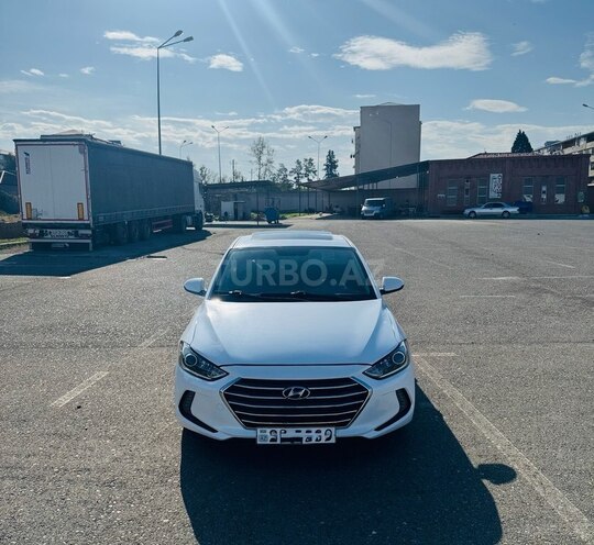 Hyundai Elantra 2017, 185,000 km - 2.0 л - Gəncə